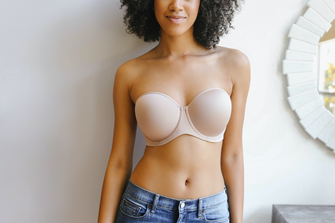 5 Things To Look For In A Strapless Bra